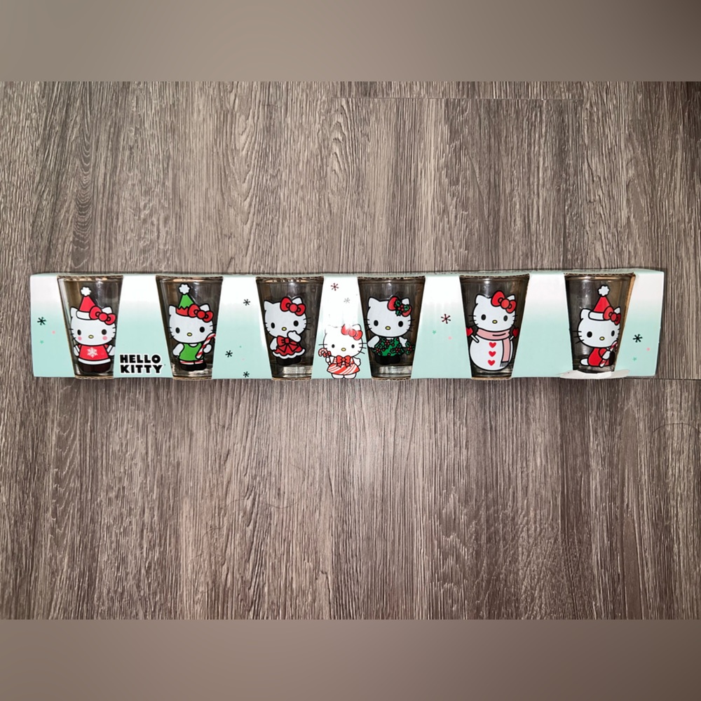 Hello Kitty Shot Glasses🥂